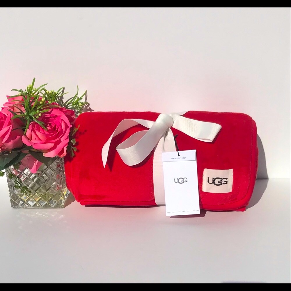 UGG Duffield Throw - Picture 3 of 9